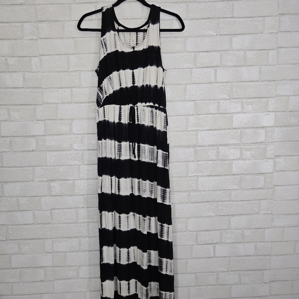 Gilli maxi dress